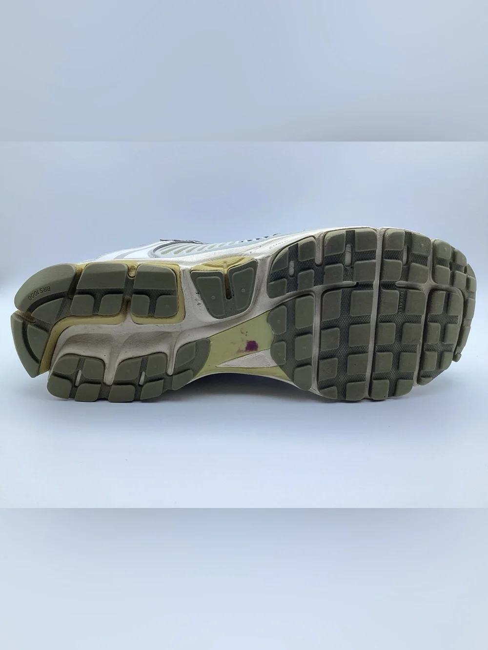 Nike Zoom Vomero 5 Mens Running Shoes Light Bone Olive Size 12 FV0397-001